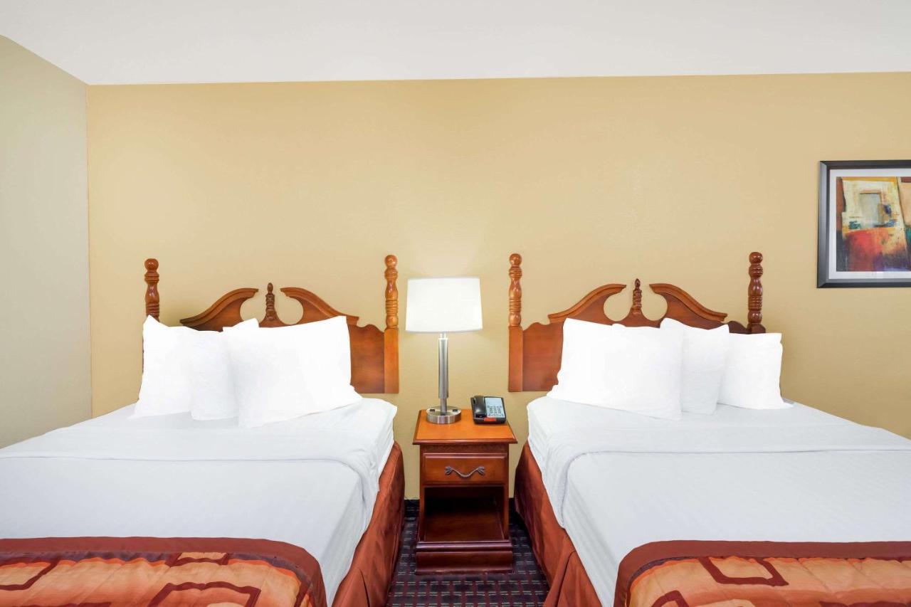 Baymont By Wyndham Nashville 2*