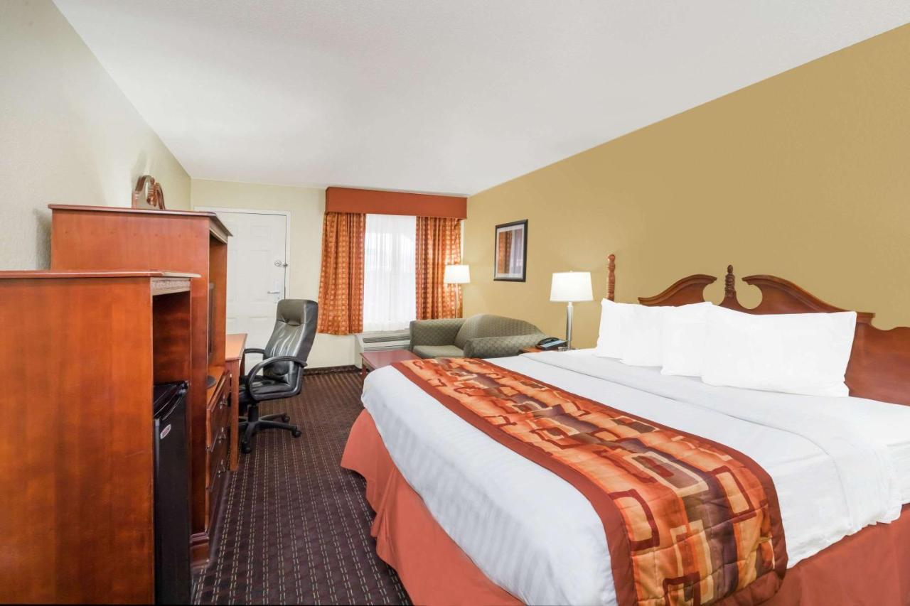 Baymont By Wyndham Nashville 2* Goodlettsville