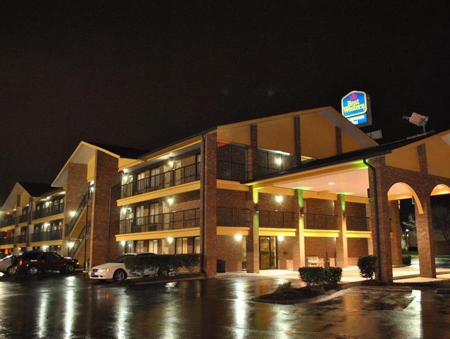 Baymont By Wyndham Nashville Hotel