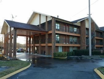 Hotel Baymont By Wyndham Nashville 2*