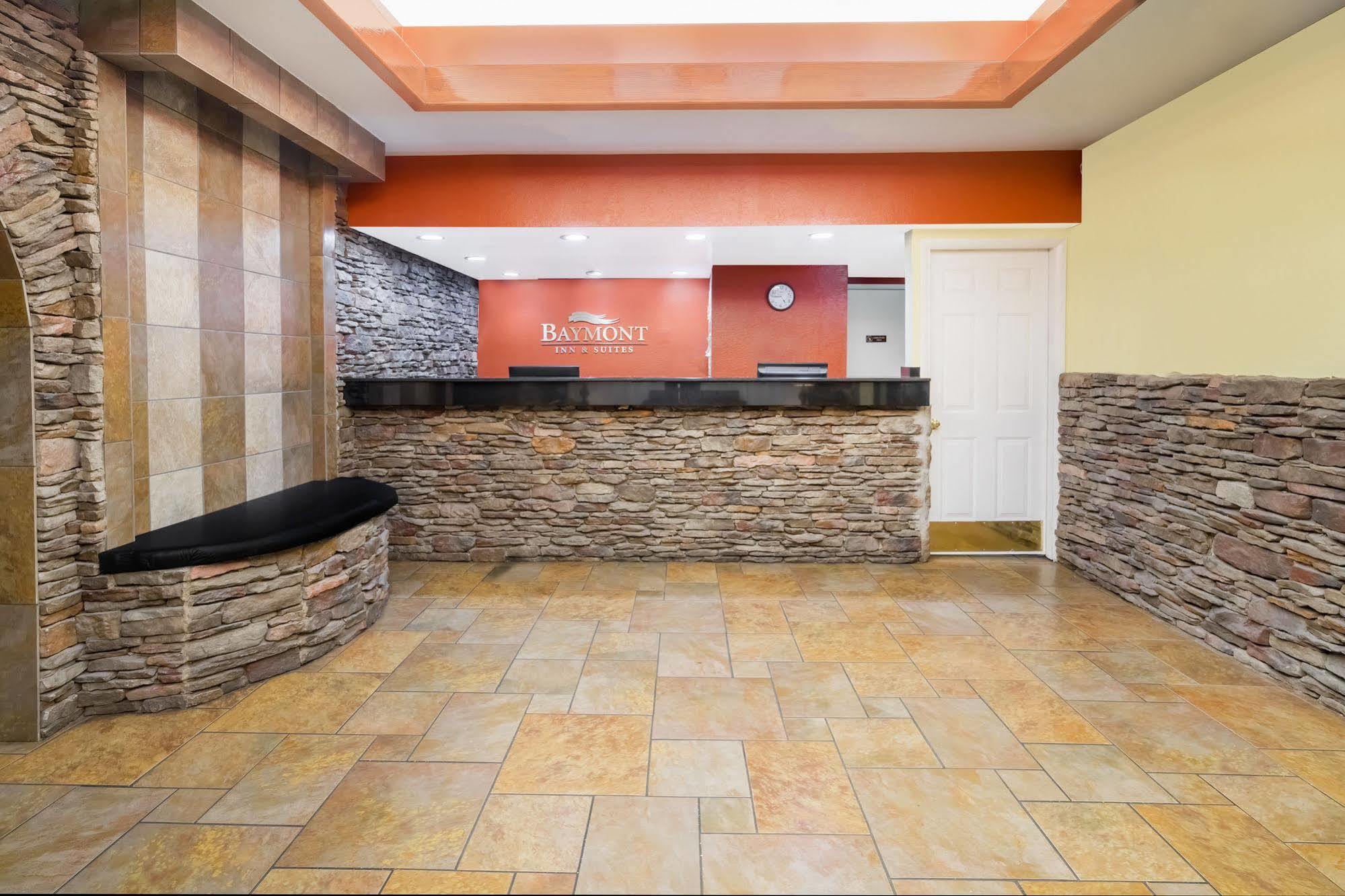 Baymont By Wyndham Nashville 2*